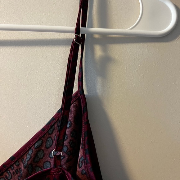 Top - Picture 5 of 6